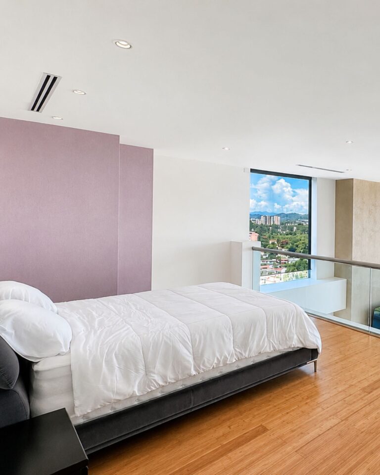 Apartamento amueblado de 222 m², zona 10 — foto 2