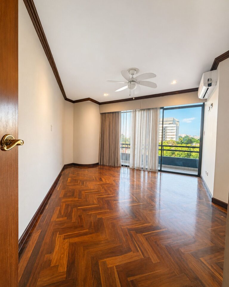 Apartamento de 407 m², zona 14 — foto 3